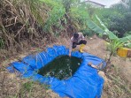 Antisipasi Musim Kemarau, Polsek Minas Dampingi Kelompok Tani Siapkan Embung Air untuk Lahan Jagung Pipil
