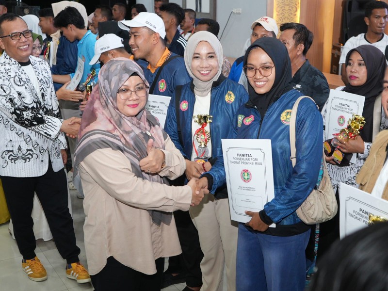 TUAN RUMAH TAK TERKALAHKAN! PGRI SIAK JUARA UMUM PORSENIJAR RIAU 2026