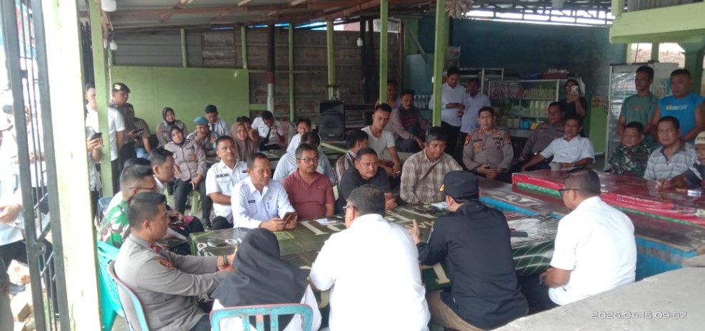 Mediasi Unras tuntas, PUPR Riau & Siak Janji Rigid 1 km + Rawat 2,8 Km Jalan Minas-Perawang Minta bantu 44 Perusahaan, Warga Terima & Minta MoU, Aksi Blokir Jalan berakhir tertib