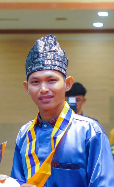 Ketua Remaja Masjid Kecamatan Tambang, Khairul Halis, S.Kom mengajak Pemerintah Kecamatan Tambang, tokoh agama, Ninik Mamak Kenegerian, orang tua, dan pemuda untuk bersama-sama membina masa depan remaja sebagai aset daerah ya