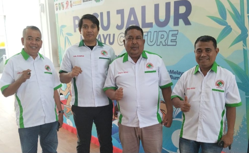 LSM KOREK RIAU UCAPKAN SELAMAT ATAS PELANTIKAN RT 01 RW 03 DAN RT 02 RW 03 DI DESA KUBANG JAYA, KECAMATAN SIAK HULU