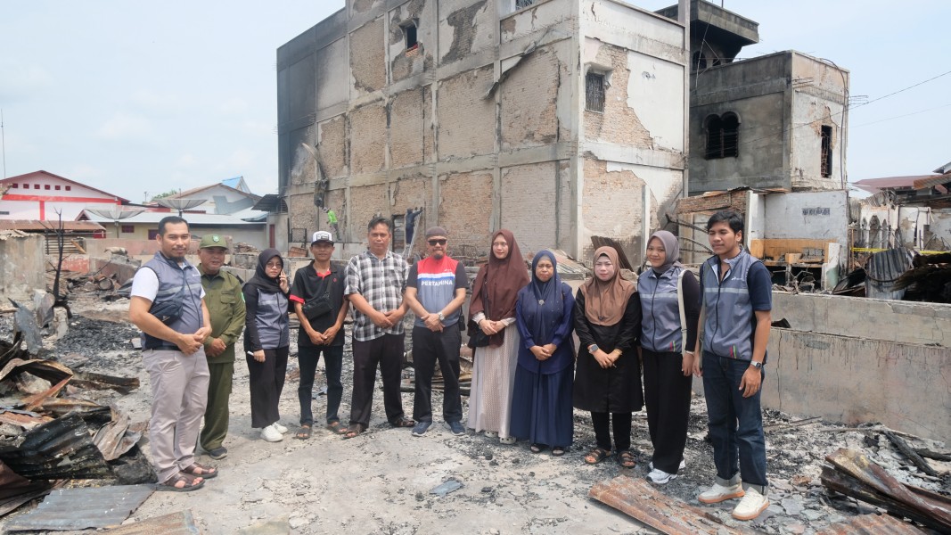 Dari Tanggap Darurat Ke Pemulihan, Kilang Sungai Pakning Salurkan Bantuan Pasca Kebakaran Di Pasar Lama