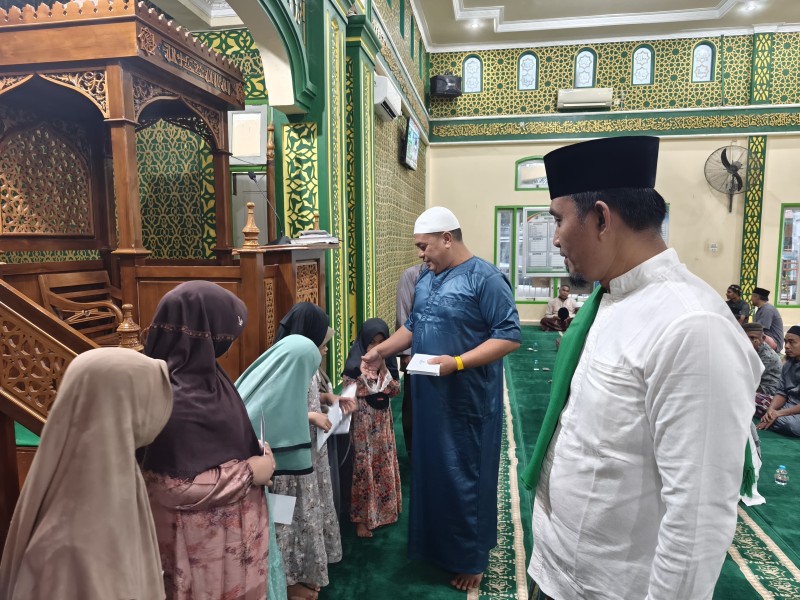 Kades Desa kepenuhan  hulu  dan pt diva melayu perkasa ada kan buka puasa  bersama