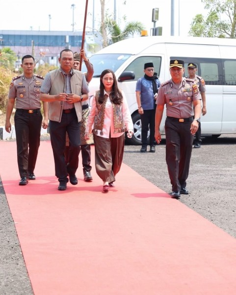 Kapolda Babel Irjen Pol Agus Wijayanto Tiba di Pangkalpinang, Disambut Gubernur dan Jajaran Forkopimda