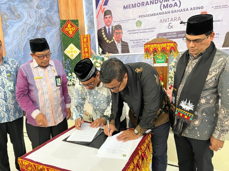 UIN Ar-Raniry Jalin Kerja Sama dengan MAN 1 Aceh Barat untuk Tingkatkan Kompetensi Bahasa Asing