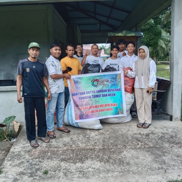 Dari Riau untuk Negeri: Gerakan Anak Melayu ( GAMNR ), Bersama Pj Kepala Desa Batang Duku Kecamatan Bukit Batu Kabupaten Bengkalis dan Ormas Kirim Bantuan Pakaian ke Aceh, Sumut, dan Sumbar