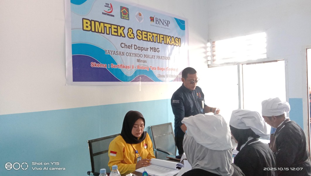 Yayasan Oxyndo Malay Pratama Gelar Bimtek dan Sertifikasi Chef Dapur MBG