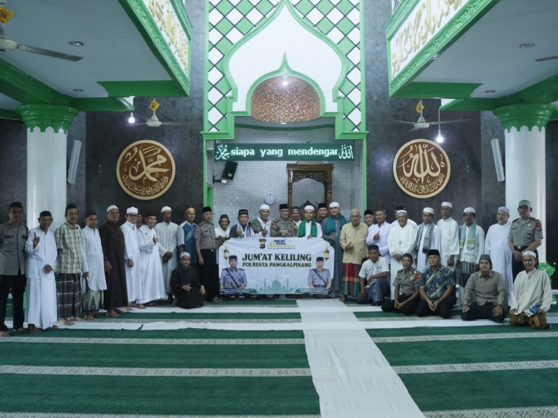 Jumat Berkah, Kapolresta Pangkalpinang Ajak Masyarakat Jauhi Narkoba dan Jaga Kamtibmas