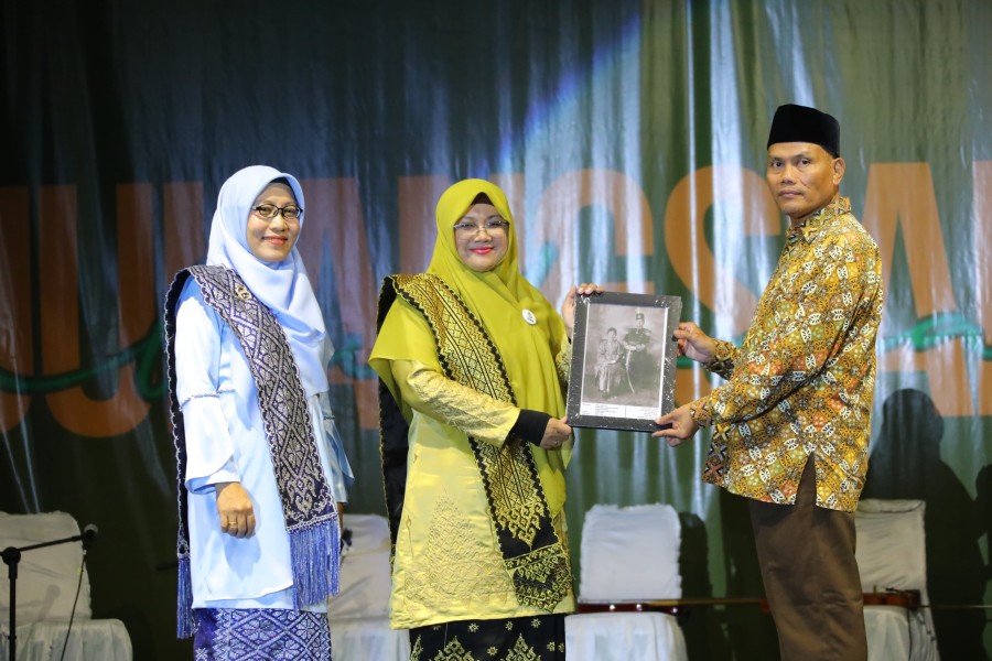 Tutup Julang Budaya Siak 2025, Bupati Siak Sebut Patenkan hingga Tingkat Kecamatan