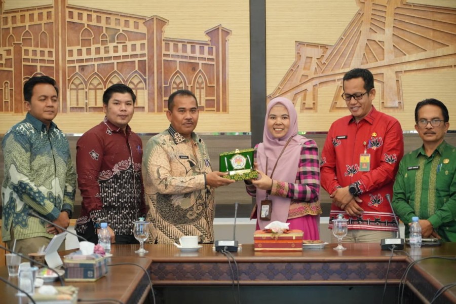 Pemkab Siak Dukung Program Universitas Hang Tuah, KKN Tematik Jadi Wujud Kolaborasi Pembangunan Daerah