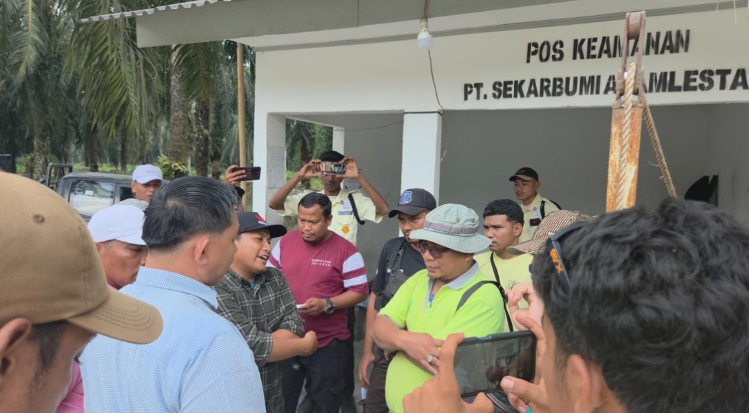 Diduga Halangi Tim PT AGRINAS  PALMA NUSANTARA dan MITRA   Masuk Areal PKH, PT SBAL Diminta Jelaskan Dasar Penguasaan Lahan