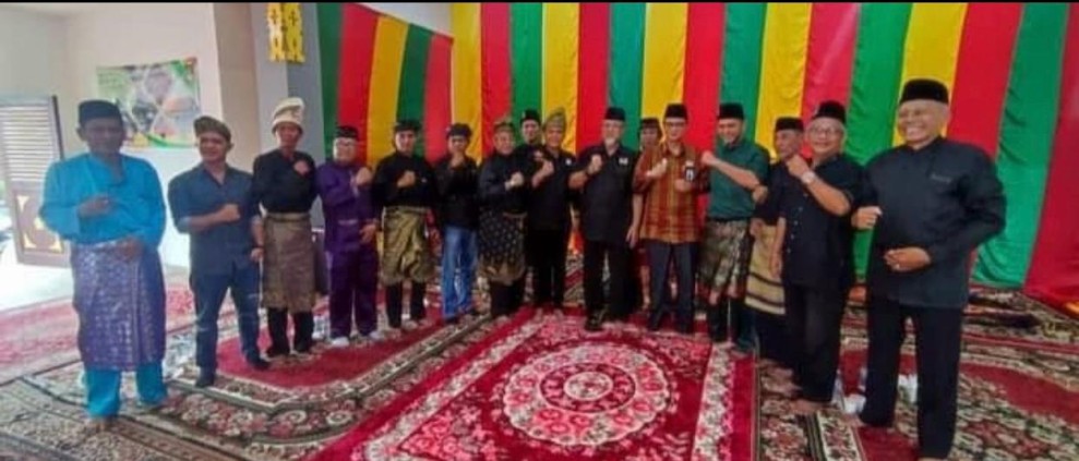 Hulubalang LAM Riau Kota Pekanbaru Minta Oknum Wartawan Penyebar Hoaxs Dato' Yan Fitri Ditindak