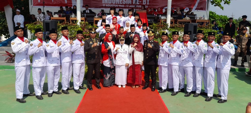 Camat Minas Pimpin Upacara HUT ke-81 RI, Ajak Masyarakat Perkuat Persatuan dan Gotong Royong