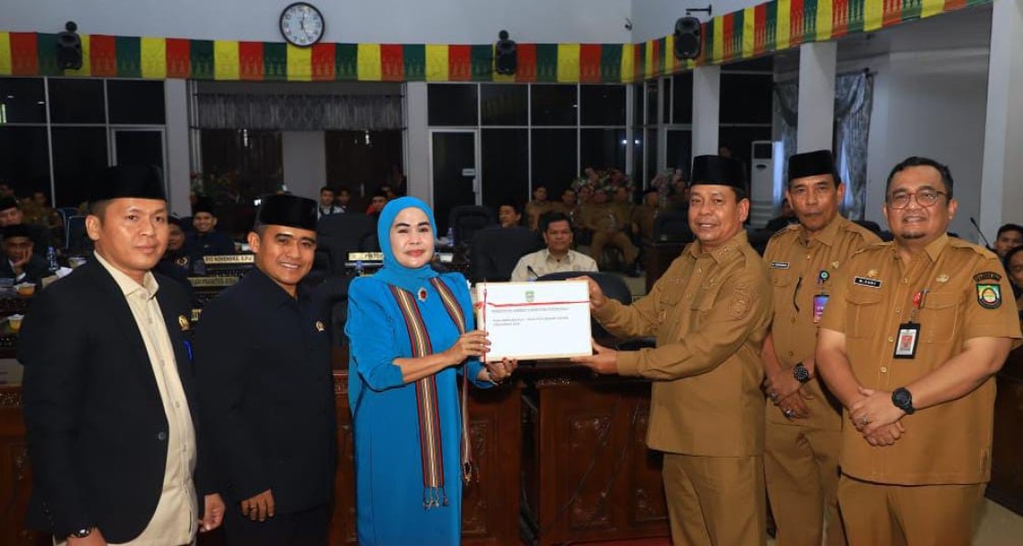 Wabup Syafaruddin Poti Hadiri Rapat Paripurna Penyampaian KUA-PPAS Perubahan Tahun Anggaran 2025