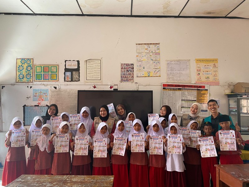 Mahasiswa KKN Reguler 87 USK Tanamkan Kesadaran Hukum Sejak Dini kepada Siswa SD di Pidie Jaya