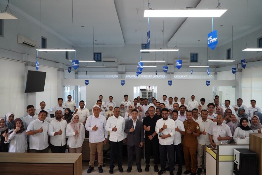 Serah Terima Jabatan PT PEMA Berlangsung Hangat, Perkuat Semangat Produktivitas dan Kebersamaan