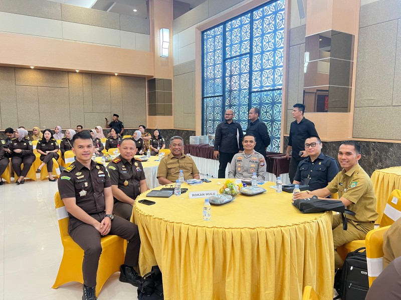 Perkuat Pemidanaan Humanis, Bupati Anton Hadiri Penandatanganan MoU Pidana Kerja Sosial