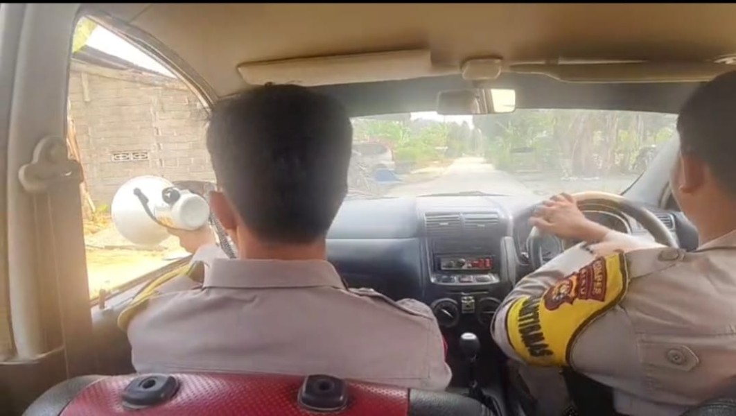 Melalui Program Toa Karhutla, Polres Inhu Aktif Berikan Himbauan Pelarangan Membakar Hutan Dan Lahan