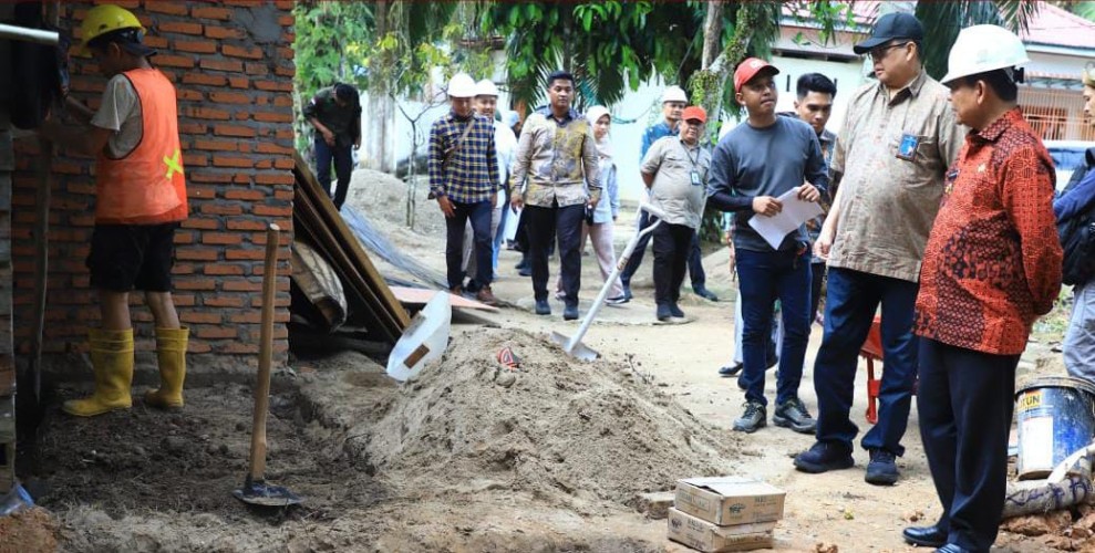 Kementrian PKP Bersama Pemkab Rohul Tinjau Penanganan Kawasan Kumuh Danau Dipo Boncah Balong