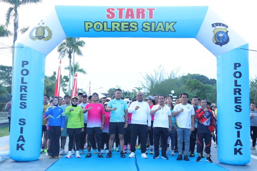 Wabup Siak Lepas Lomba Maraton, Ajak Masyarakat Hidup Sehat
