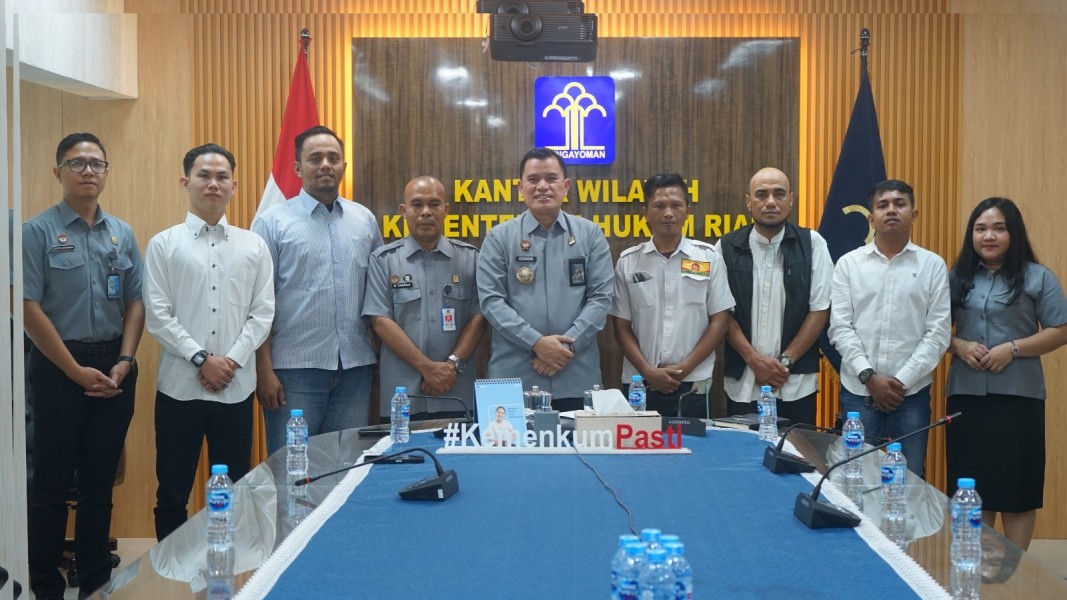 Kanwil Kemenkum Riau Siap Bermitra dengan LPKSM RMRB, Dukung Sertifikasi Paralegal dan Penyuluhan Hukum