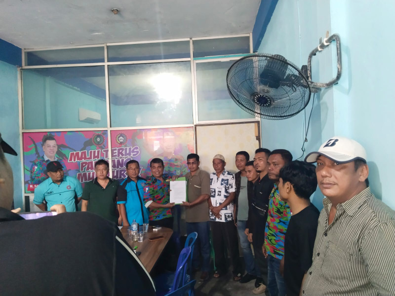 Anggota Pekerja FSPTI-KSPSI PT Naga Mas Agro Mulia, Demo Kantor DPC FSPTI-KSPSI Rohul, Ini Tuntutannya!