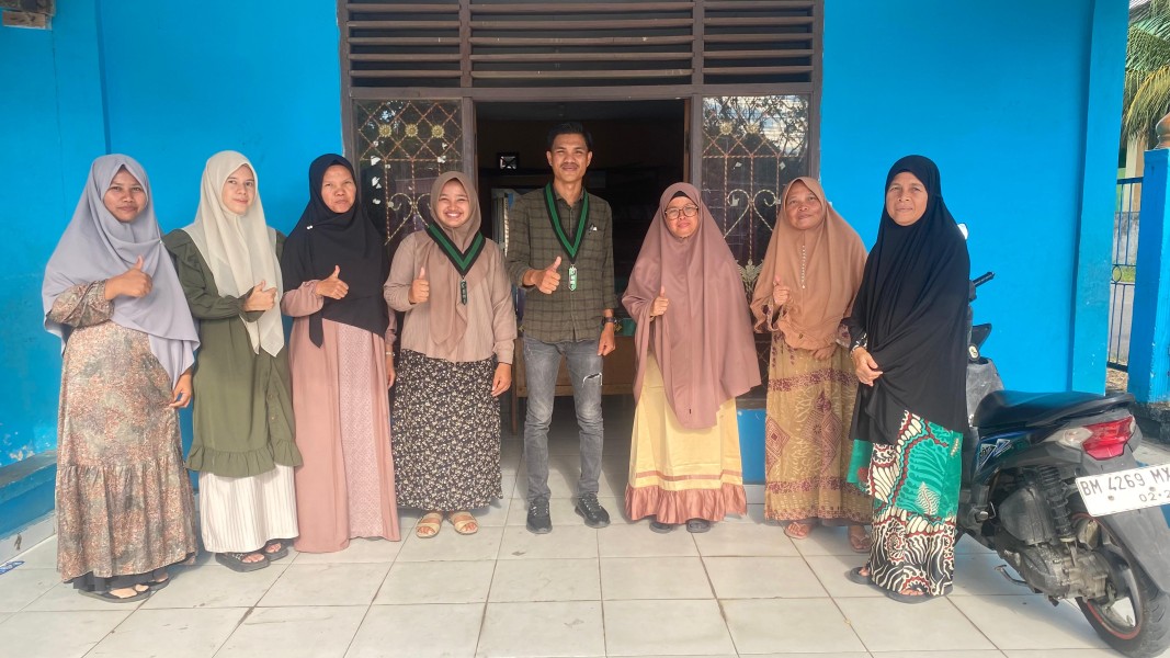 HMI Cabang Rokan Hulu Bersilaturahmi dan Bersinergi dengan MDTA Al-Hikmah Pasir Pengaraian untuk Pengabdian dan Pengembangan Kader