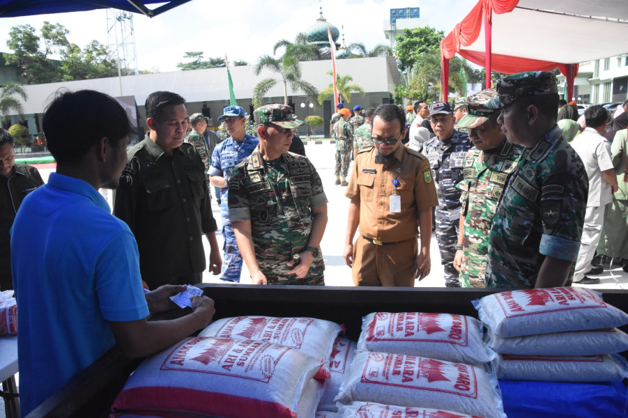 TNI Buka Dengan Serentak Bazar Murah Diberbagai Wilayah Se Indonesia  Tahun 2024