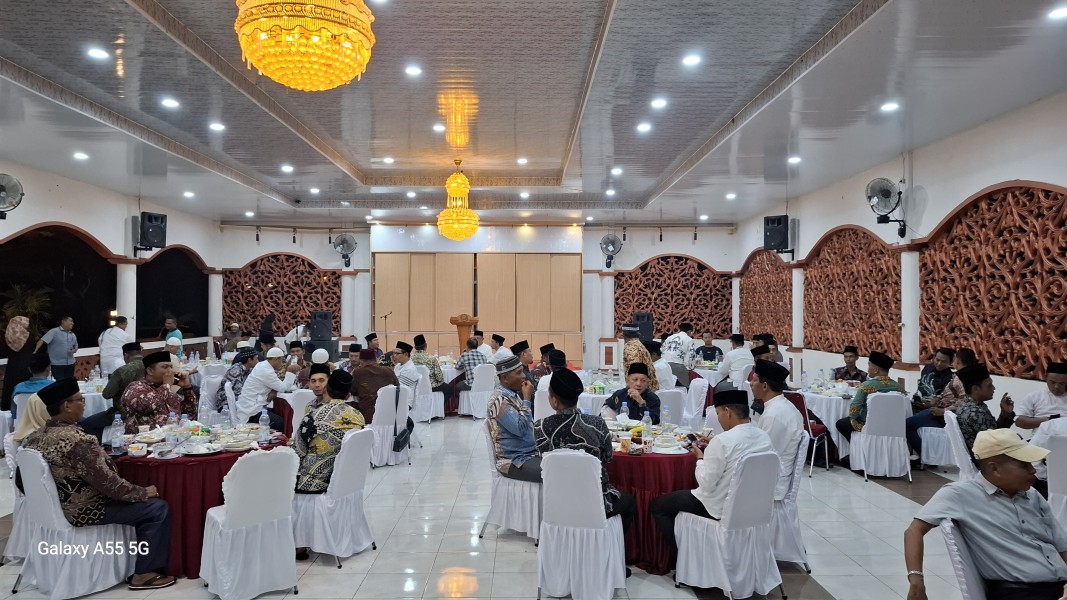 Pererat silaturahmi di bulan Ramadhan 1446 H, Pemkab Adakan Buka Puasa Dengan Kepala Desa di Rokan Hulu