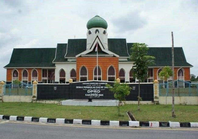 DPRD Siak Tidak Setujui Usulan Seragam Gratis di APBD-P 2025