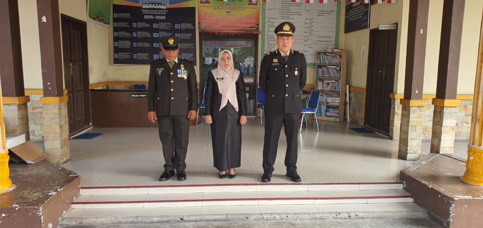 Plh Kapolsek Minas Hadiri Upacara Hari Kesaktian Pancasila 2026 di Lapangan Kantor Camat