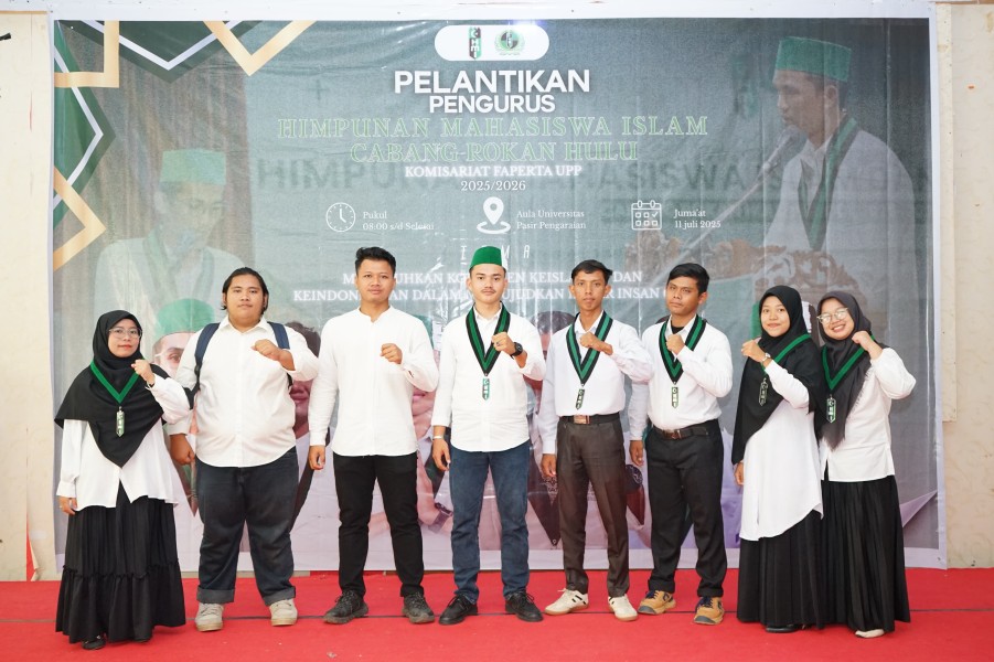 PELANTIKAN PENGURUS HMI KOMISARIAT FAPERTA UPP BERLANGSUNG KHIDMAT DAN PENUH SEMANGAT PERJUANGAN