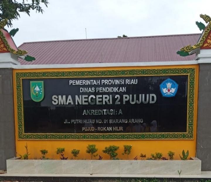 ADA APA DI SMA NEGERI 2 PUJUD? MAHASISWA MENGAKU DILARANG MASUK SAAT HENDAK INVESTIGASI
