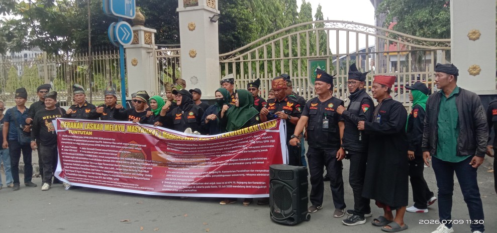LMBN Riau Tuntut Transparansi SPMB, Aksi Damai Berakhir Setelah Mediasi Dengan Disdik Riau
