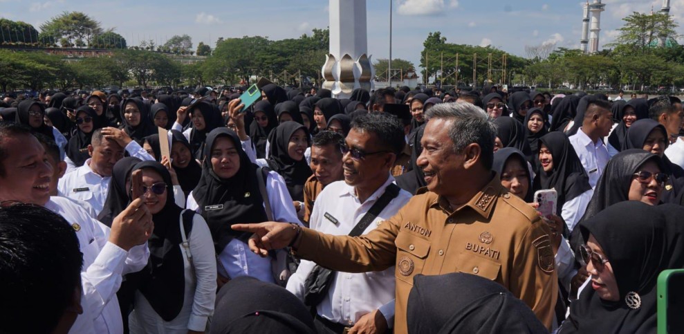 Pemkab Rohul Serahkan SK 1.461 PPPK Tahap I Formasi Tahun 2024