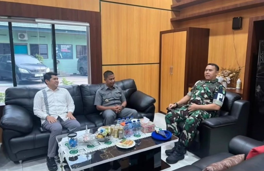 Bupati Kampar Silaturahmi ke Danpomdam XIX/TT, Perkuat Sinergitas Pemerintahan dan Kondusivitas Daerah