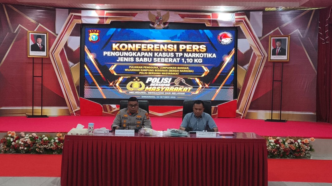 Perangi Narkoba, Polres Kampar Tangkap Kurir Narkoba Bawa 1 Kilo Sabu-sabu  Konferensi Pers, Polres Kampar Berhasil Tangkap Kurir Narkoba 1 Kilo Sabu-sabu